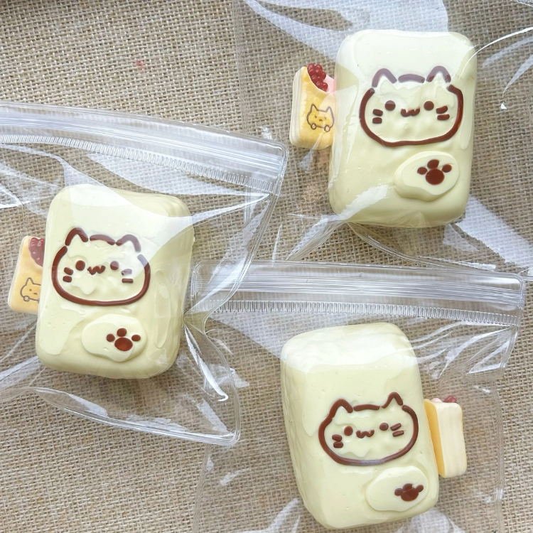 Kitty Rice Cake Taba Squishy